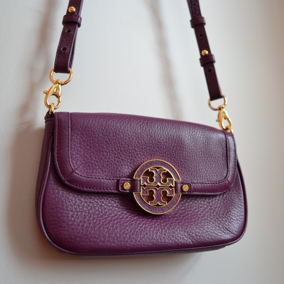 Tory Burch Handbags - Tory Burch Amanda Crossbody Bag, Violet Purple